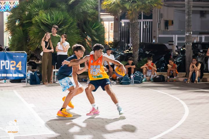 Foto 24 HOOPS